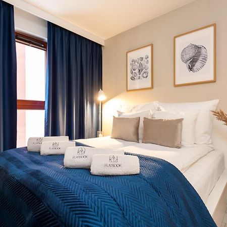 Flatbook - City Center Spa Apartments Waterlane Island Danzica Esterno foto