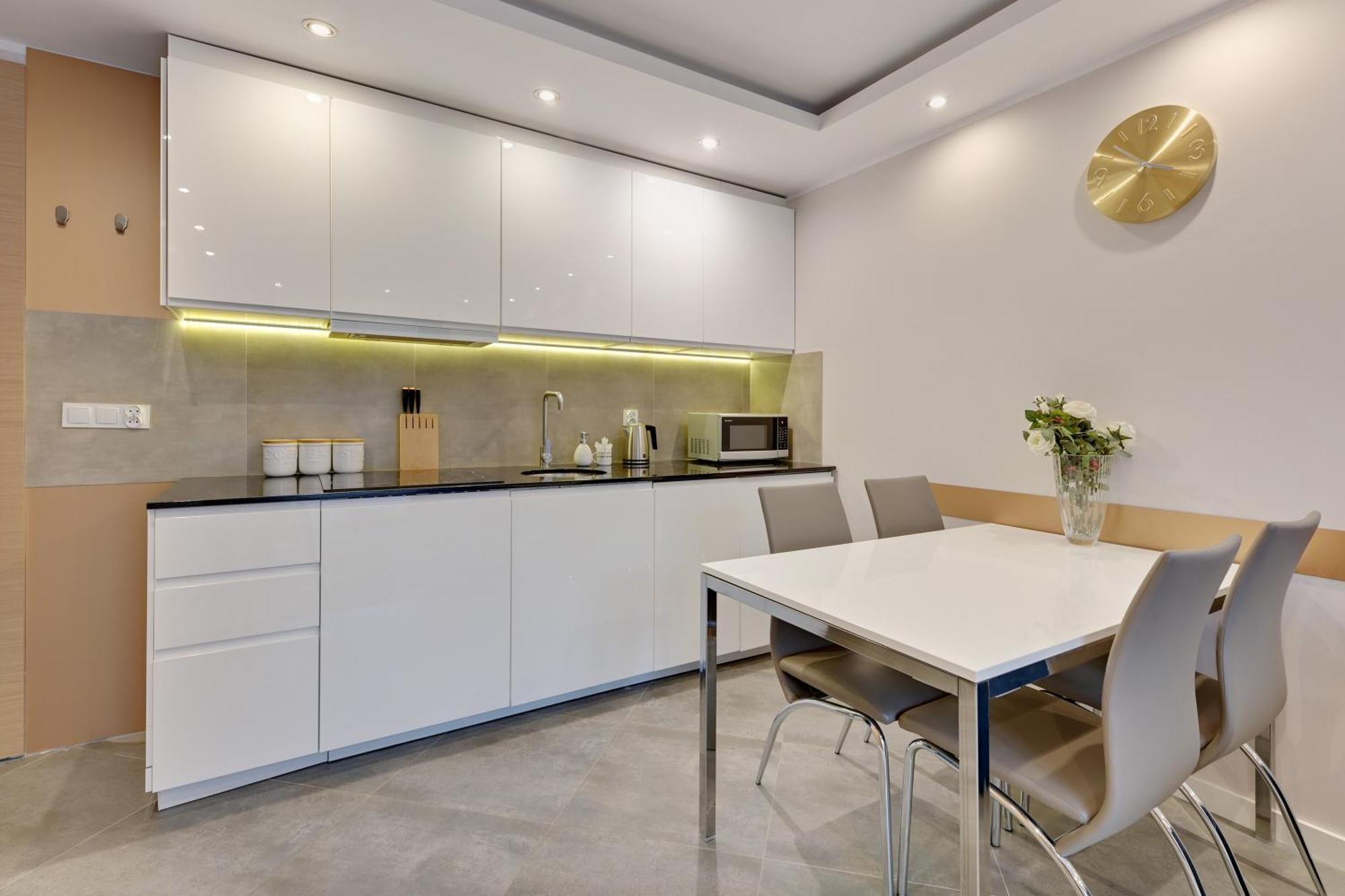 Flatbook - City Center Spa Apartments Waterlane Island Danzica Esterno foto